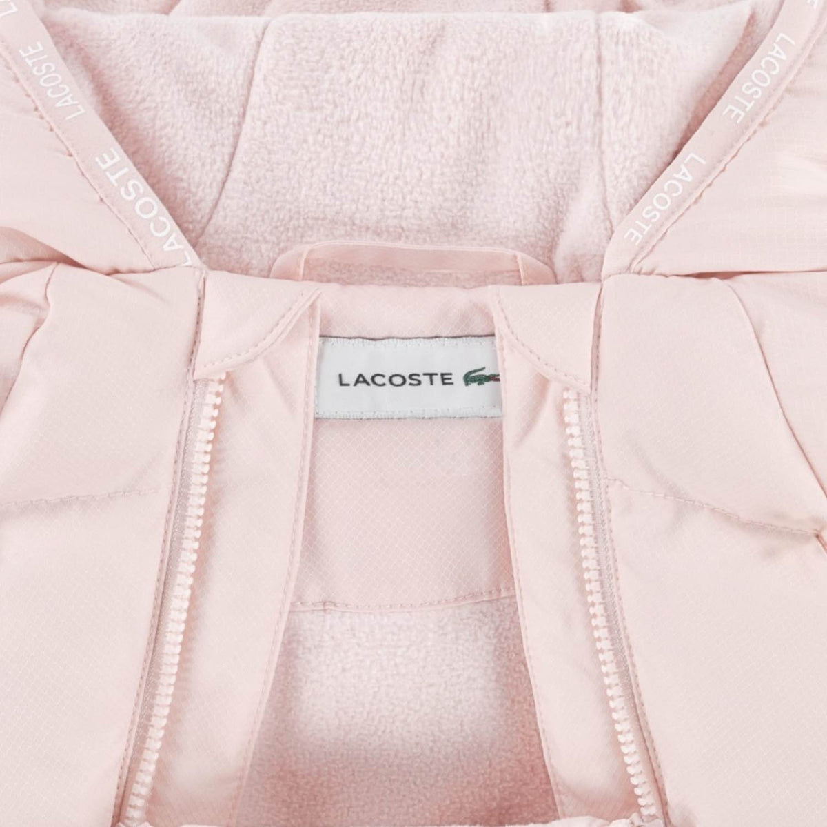 Eskimo Lacoste