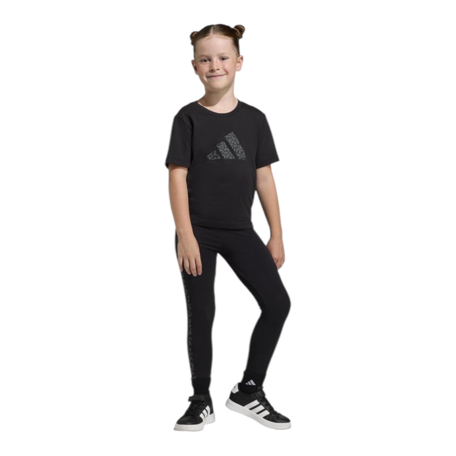 KB6991 - Completo - adidas