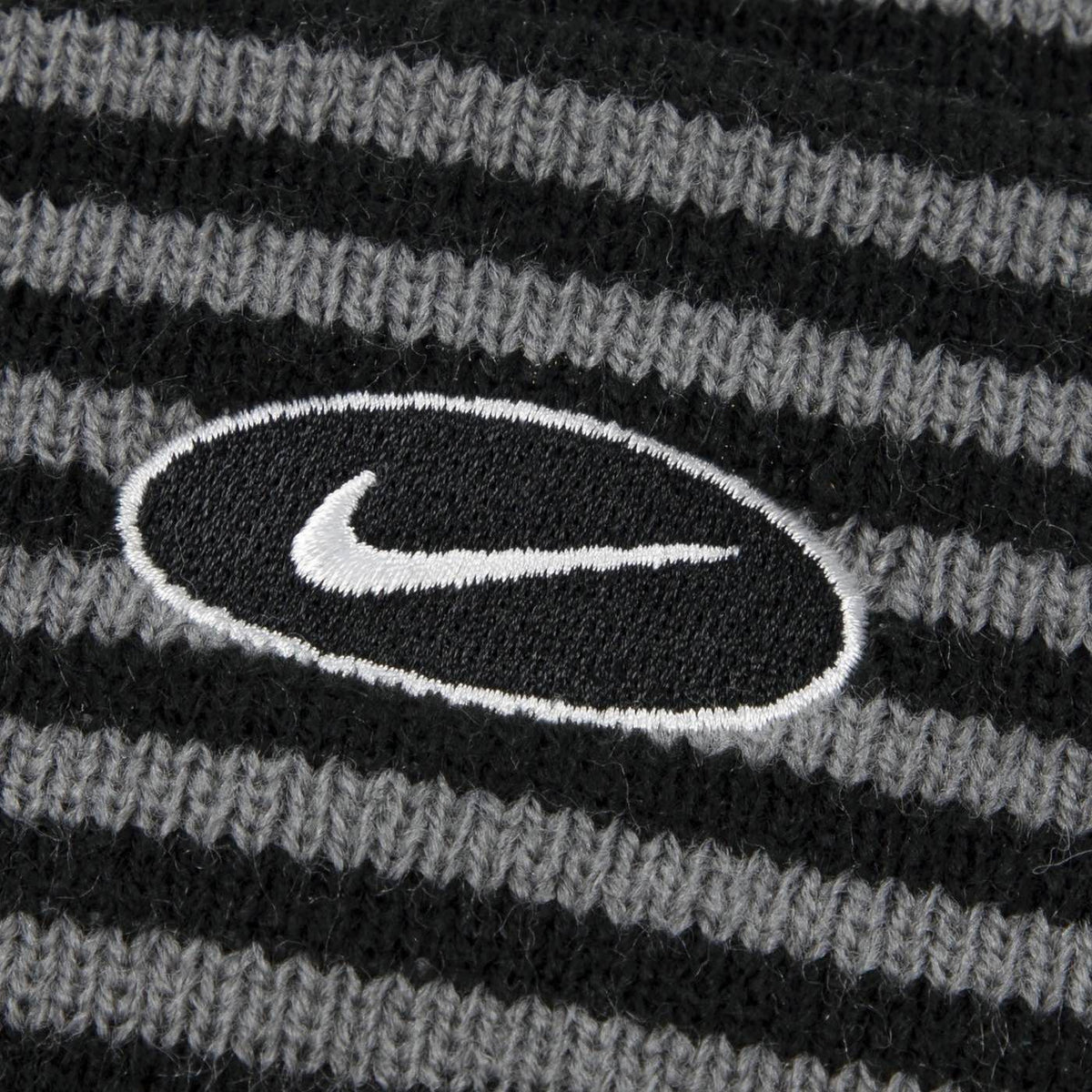Set berretto e guanti Nike